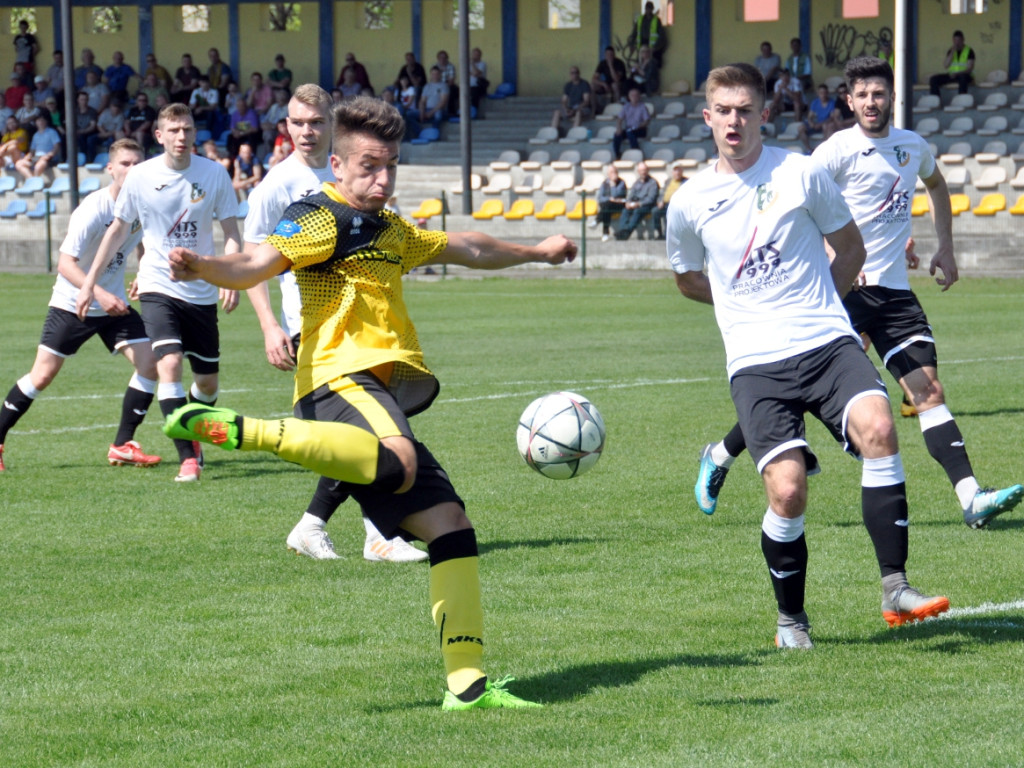 Mecz III ligi: MKS Trzebinia - Podlasie Biała Podlaska - 21.04.2018 r.