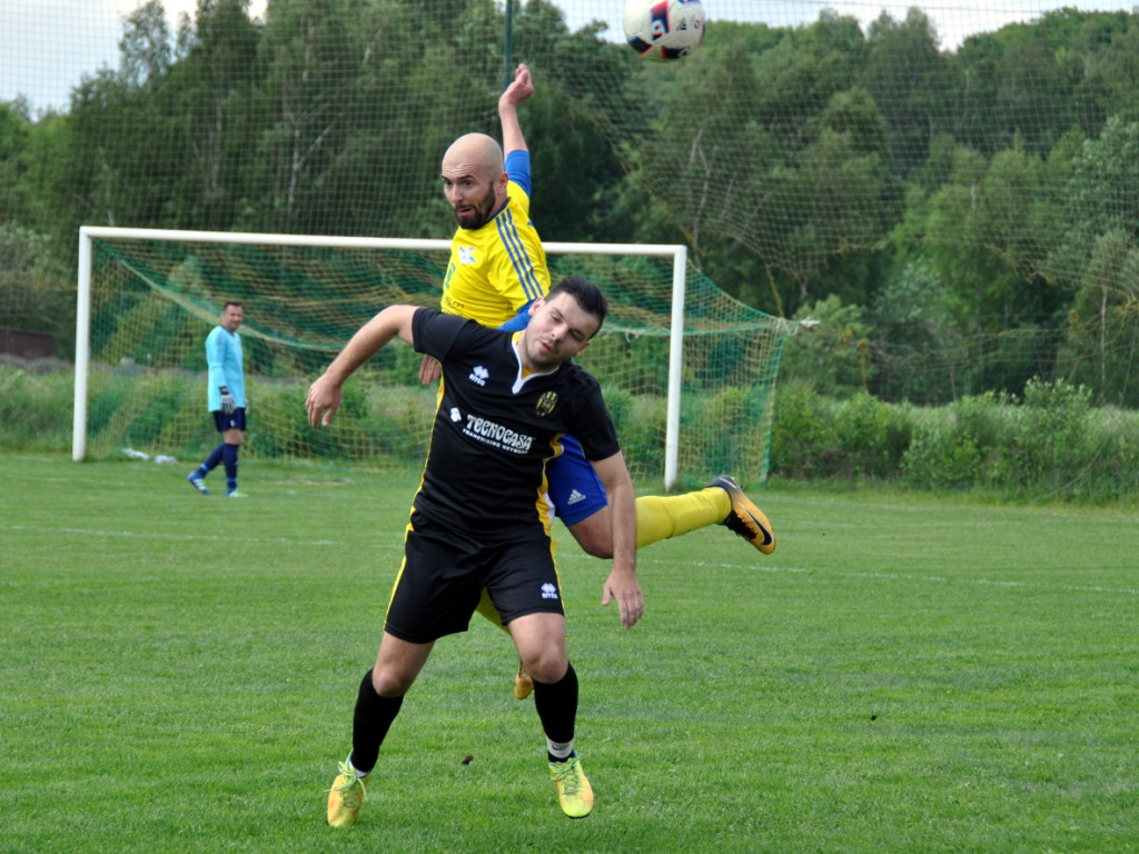 Mecz A-klasy UKS Dulowa - Fablok Chrzanów - 20.05.2018 r.