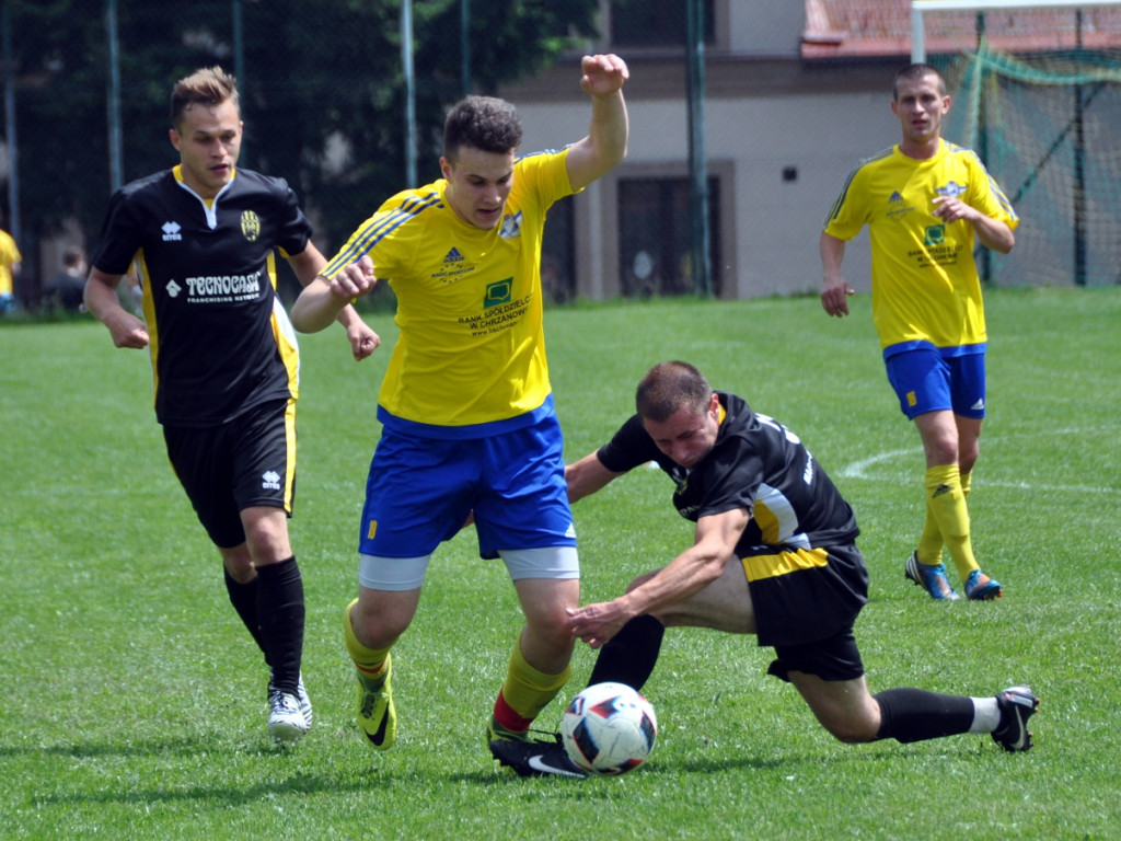 Mecz A-klasy UKS Dulowa - Fablok Chrzanów - 20.05.2018 r.