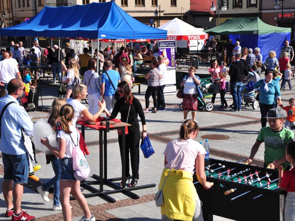 Piknik osiedla Centrum na Rynku w Trzebini