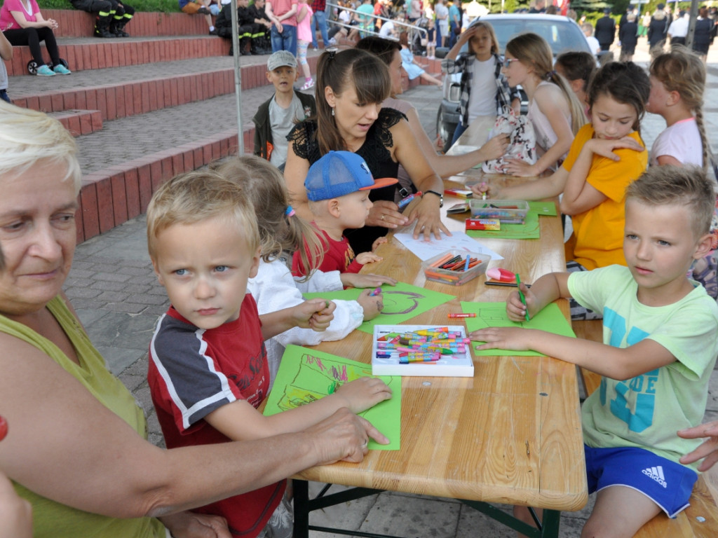 Piknik strażacki na Placu Słonecznym w Libiążu 25.05.2018 r.