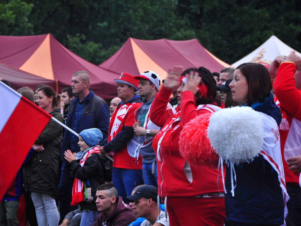 Strefa kibica na placu przy ul. Ochronkowej w Trzebini 24.06.2018