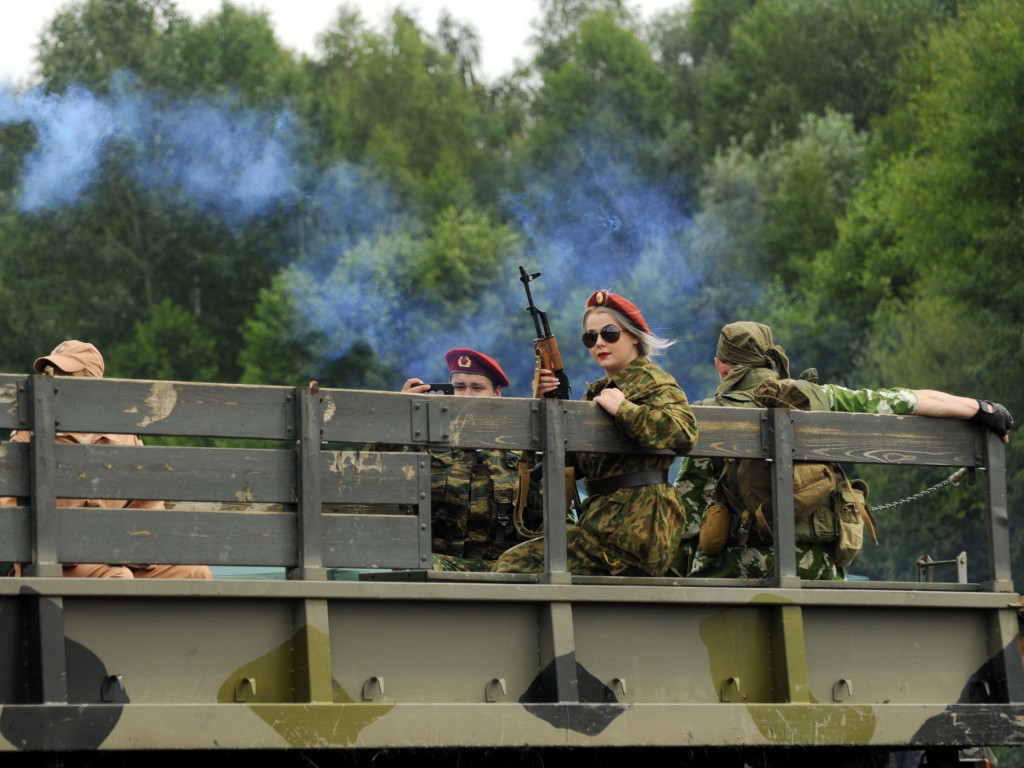 Międzynarodowy Zlot Miłośników Militariów w Trzebini - 14.07.2018