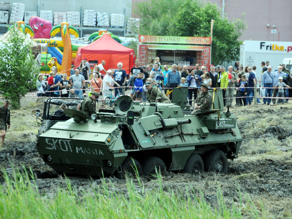 Międzynarodowy Zlot Miłośników Militariów w Trzebini - 14.07.2018