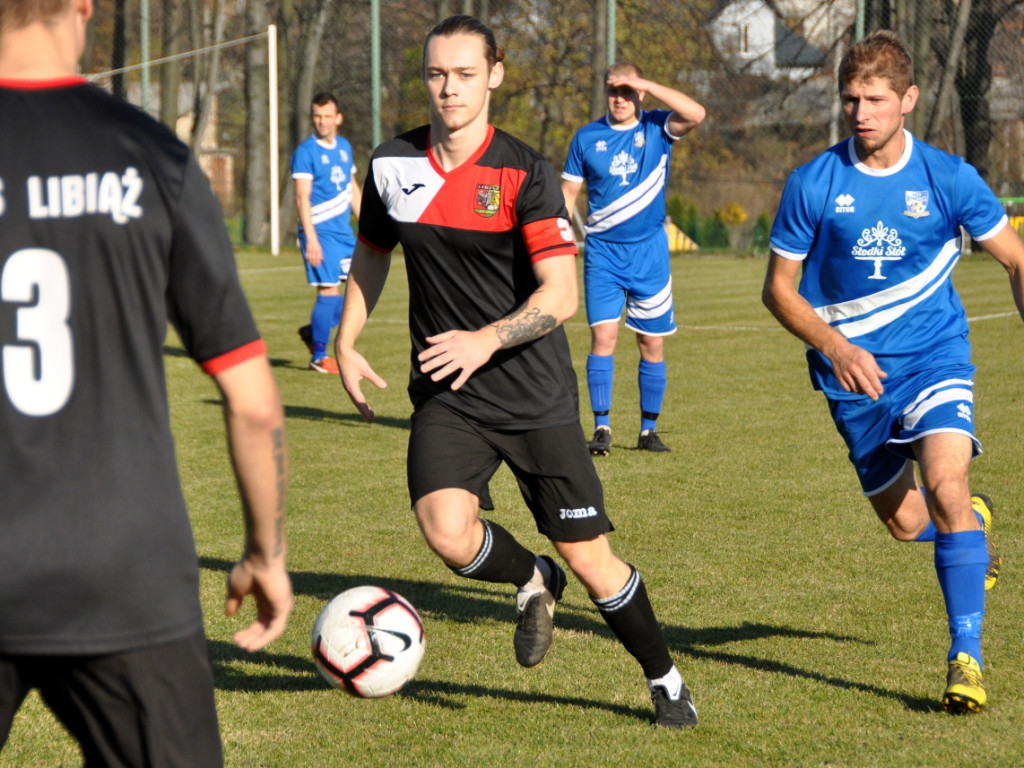 Mecz A-klasy Błyskawica Myślachowice - MKS Libiąż - 10.11.2018 r.