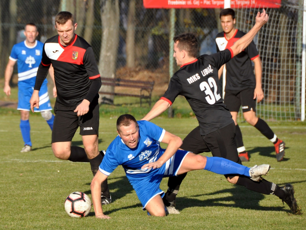 Mecz A-klasy Błyskawica Myślachowice - MKS Libiąż - 10.11.2018 r.