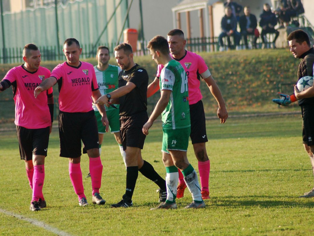 Mecz klasy okręgowej KS Chełmek - LKS Żarki - 10.11.2018 r.