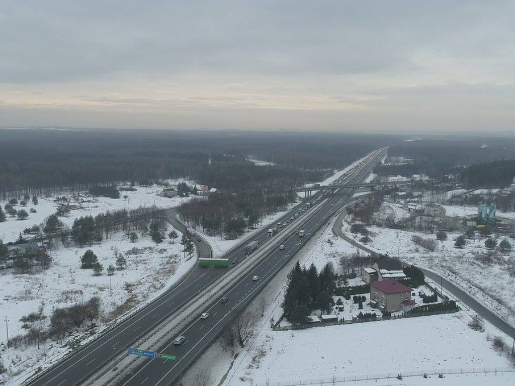 Ciężarówka przewróciła się na autostradzie A4 - 16.01.2019 r.