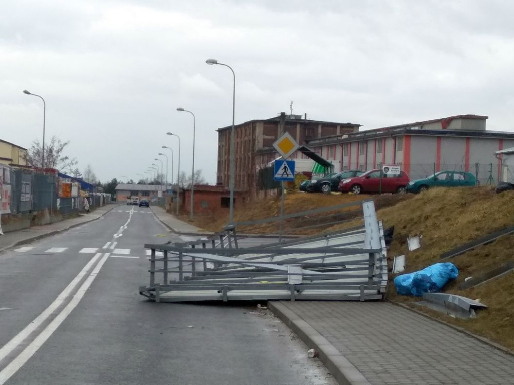 Usuwanie skutków wichury w powiecie chrzanowskim - 11.03.2019 r.