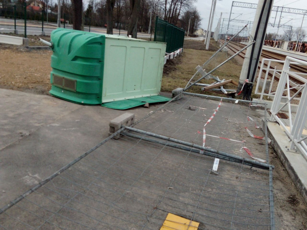 Usuwanie skutków wichury w powiecie chrzanowskim - 11.03.2019 r.