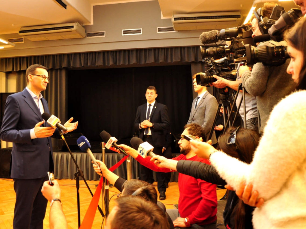 Premier Mateusz Morawiecki na spotkaniu z seniorami w Krzeszowicach 18.03.2019r.