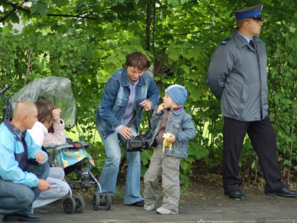 Przejazd papieża Benedykta XVI przez Chrzanów i Libąż 28.05.2006 r.