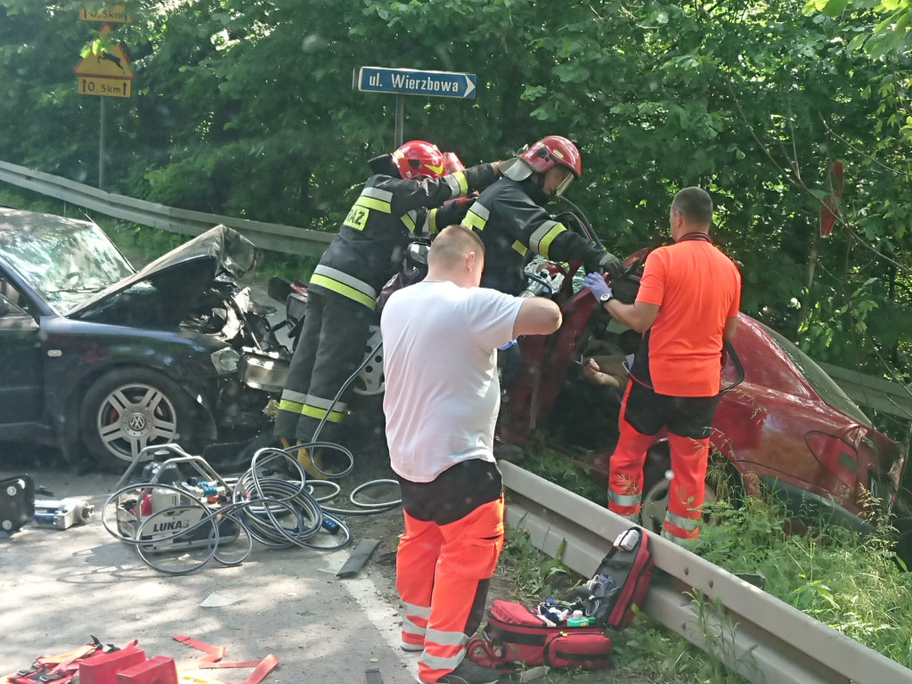 Wypadek w Płazie. Śmigłowiec zabrał rannego