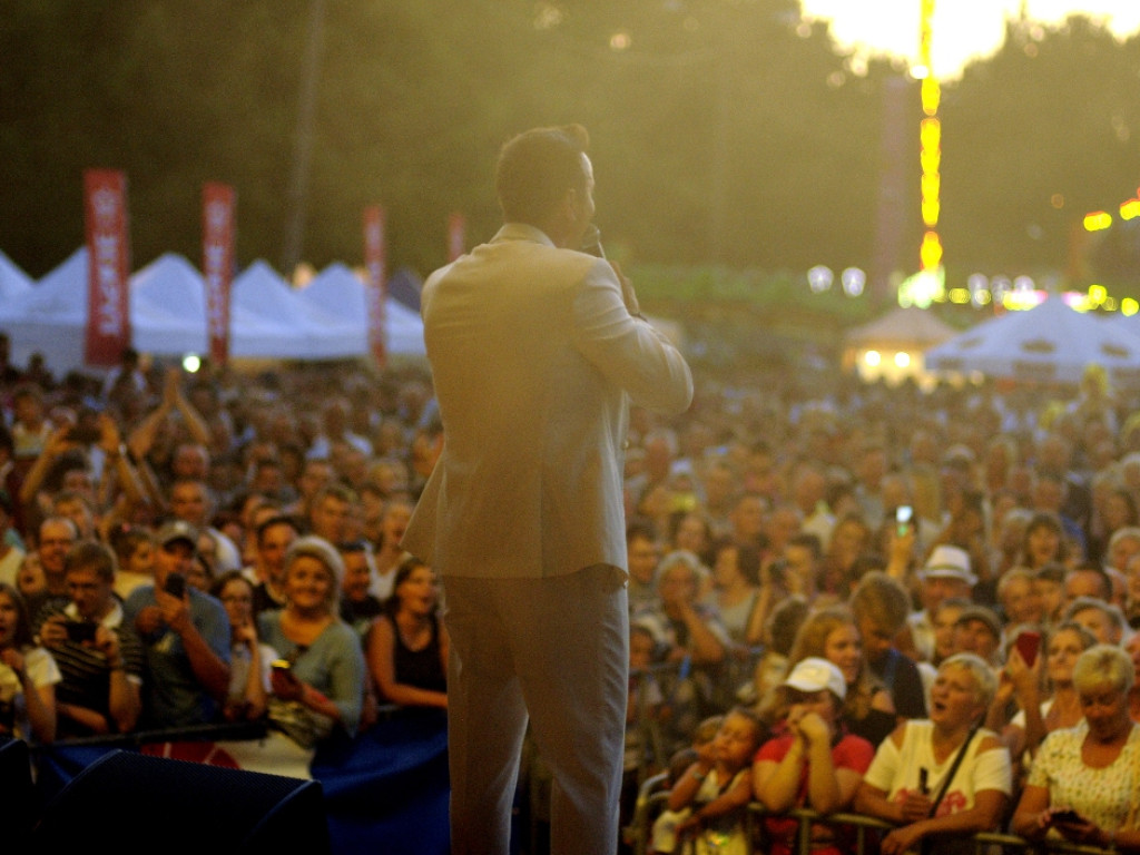 Dni Trzebini. Zespół Weekend rozgrzał publiczność - 29.06.2019