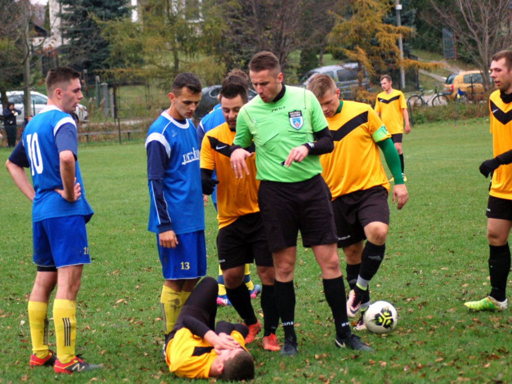 Mecz Korona Mętków - Zryw Brodła - 2.11.2019 r.