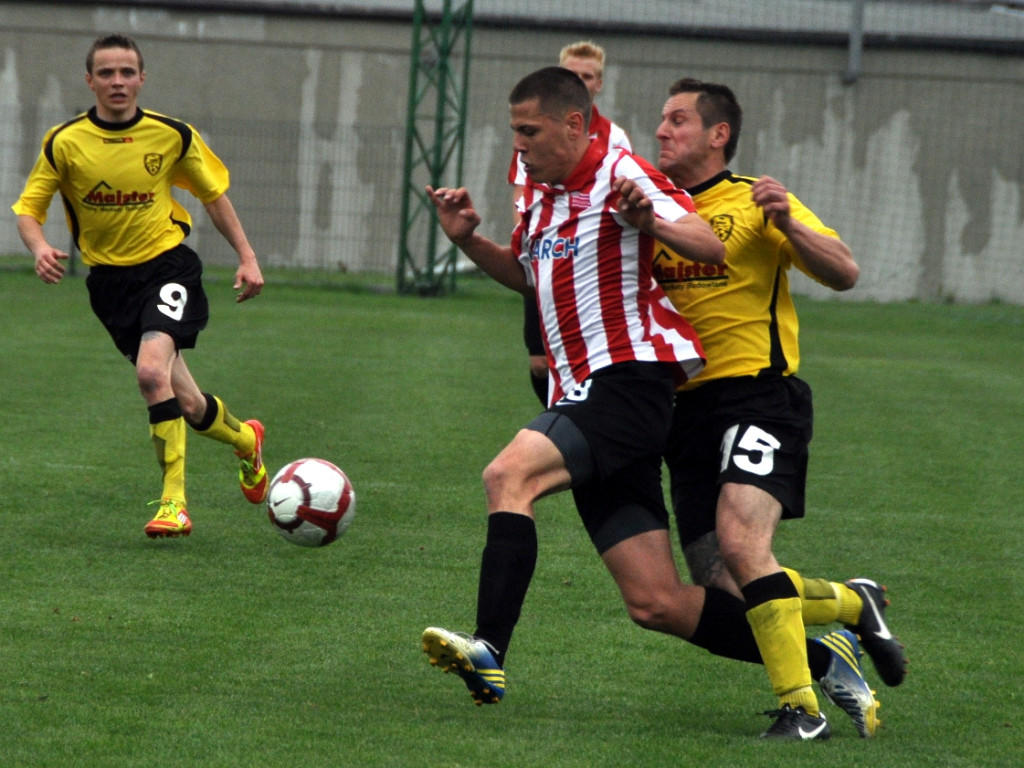 Mecze trzebińskiego MKS z Cracovią II w sezonie 2013/14
