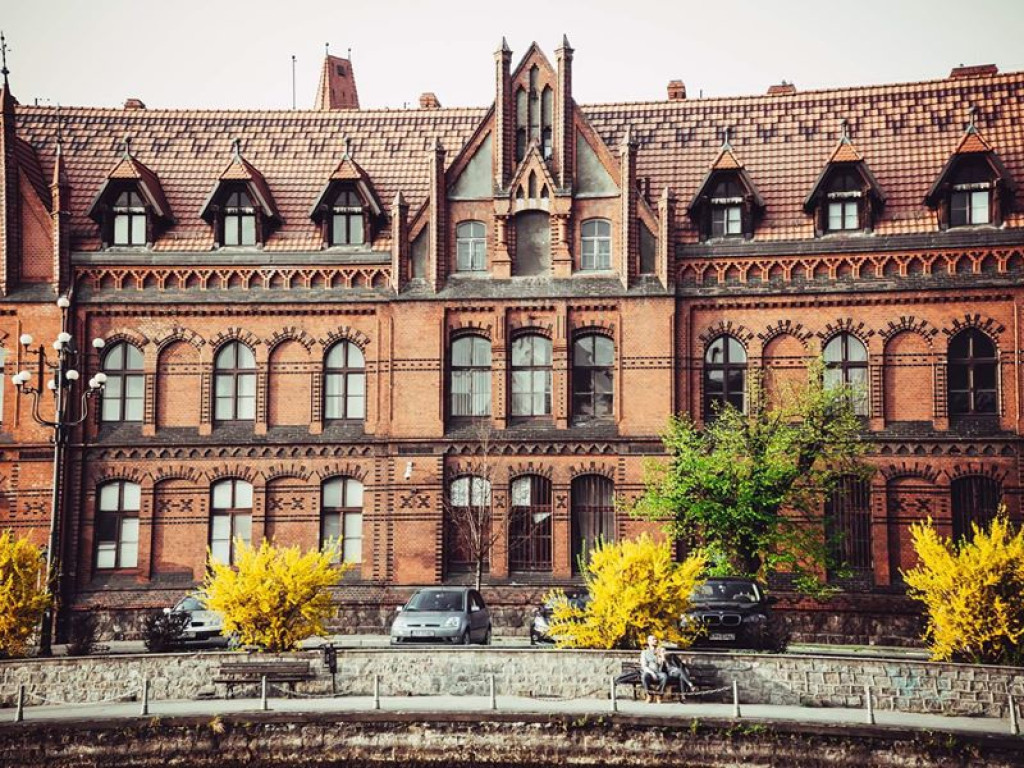 PRZEŁOMowe Kadry - architektura