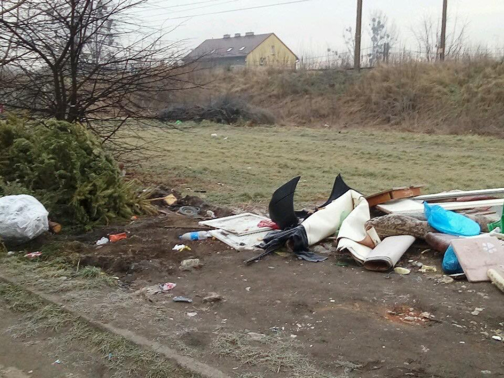 Brud i śmieci na 29 Listopada w Chrzanowie