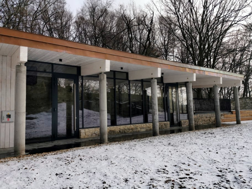 Punkt obsługi turystów na zamku Lipowiec