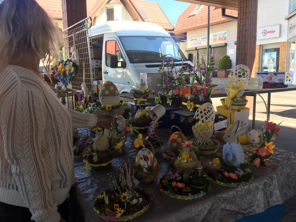 Dzień targowy przed świętami wielkanocnymi