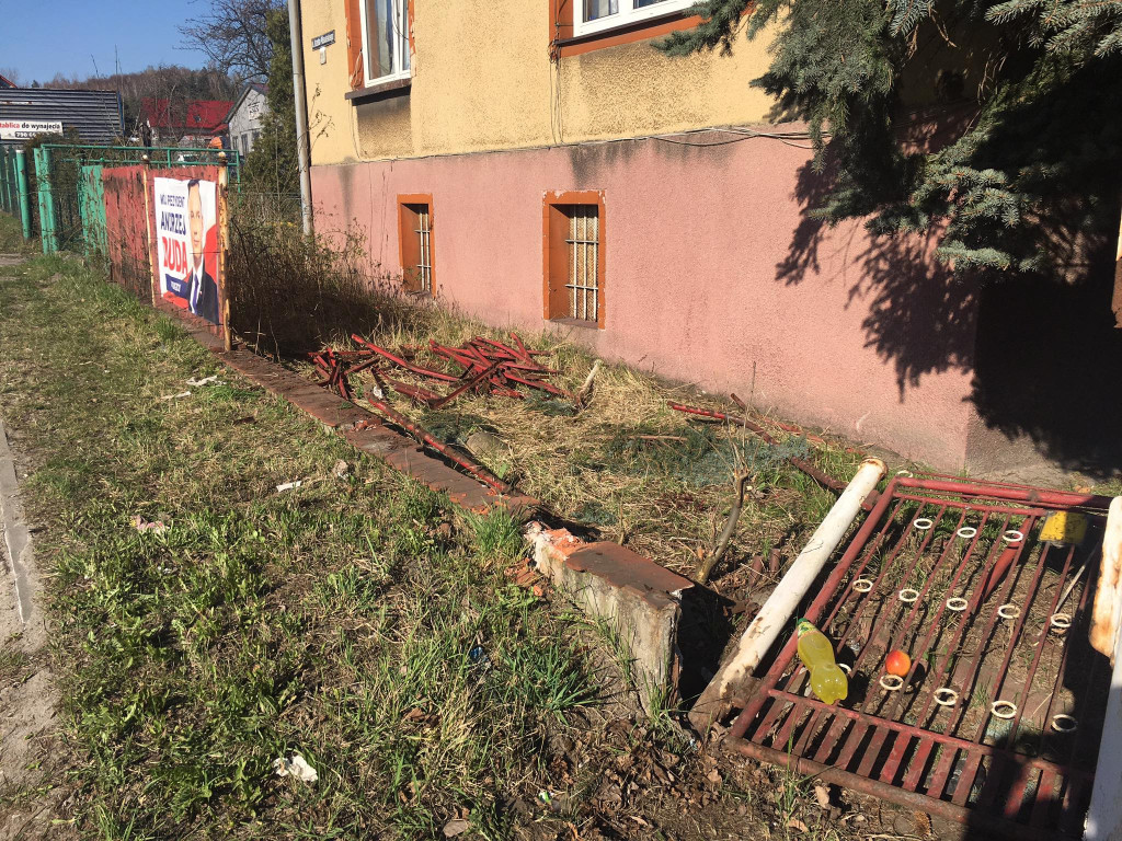 Miejsce śmiertelnego wypadku w Trzebini - 08.04.20