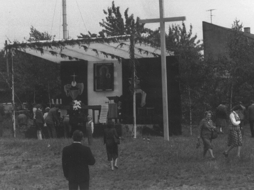 Procesja Bożego Ciała w Chrzanowie z początku lat 80.