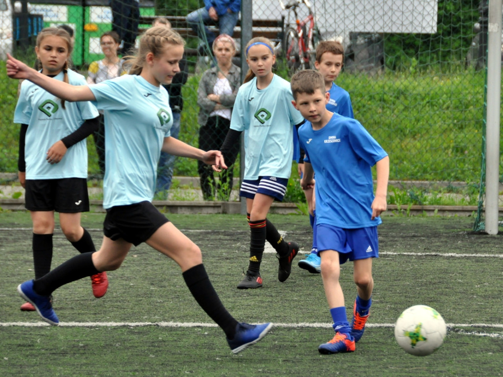 Turniej piłkarski dla dzieci w Krzeszowicach - 20.06.2020 r.