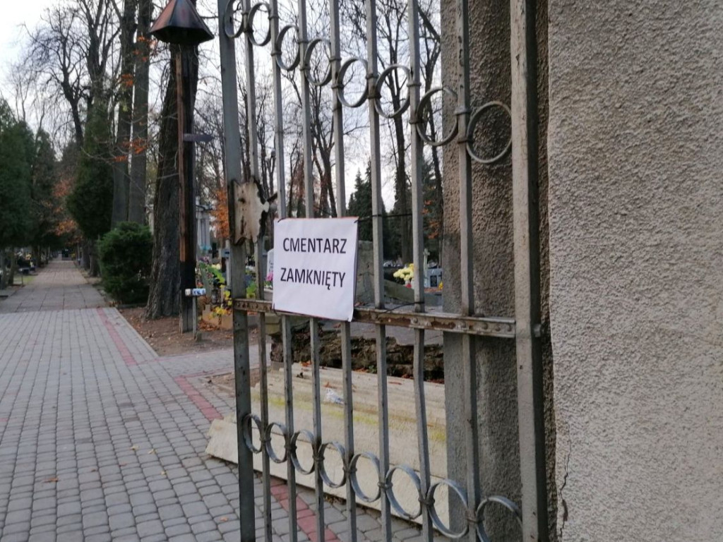 Cmentarz w Chrzanowie - 1.11.2020 r.