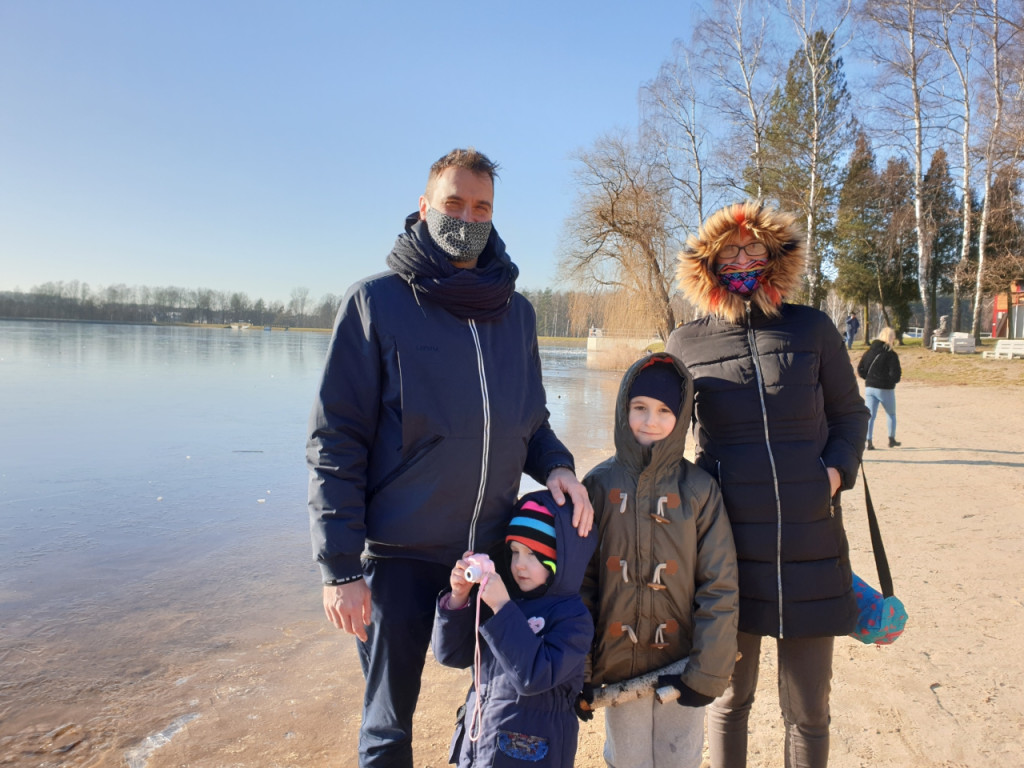 Niedziela nad trzebińskim Chechłem 27.12.2020r.