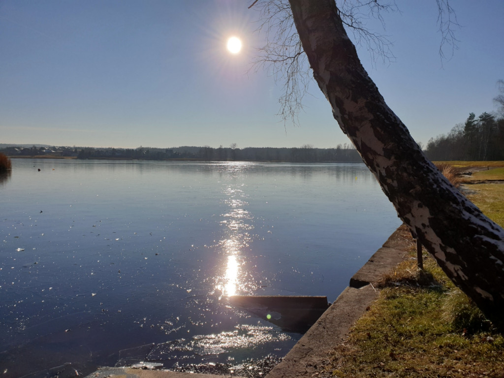 Niedziela nad trzebińskim Chechłem 27.12.2020r.