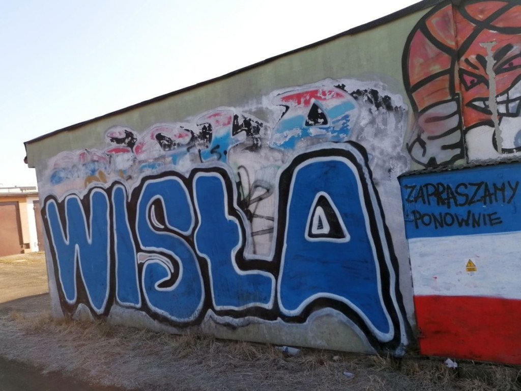 Graffiti na budynkach w Chrzanowie