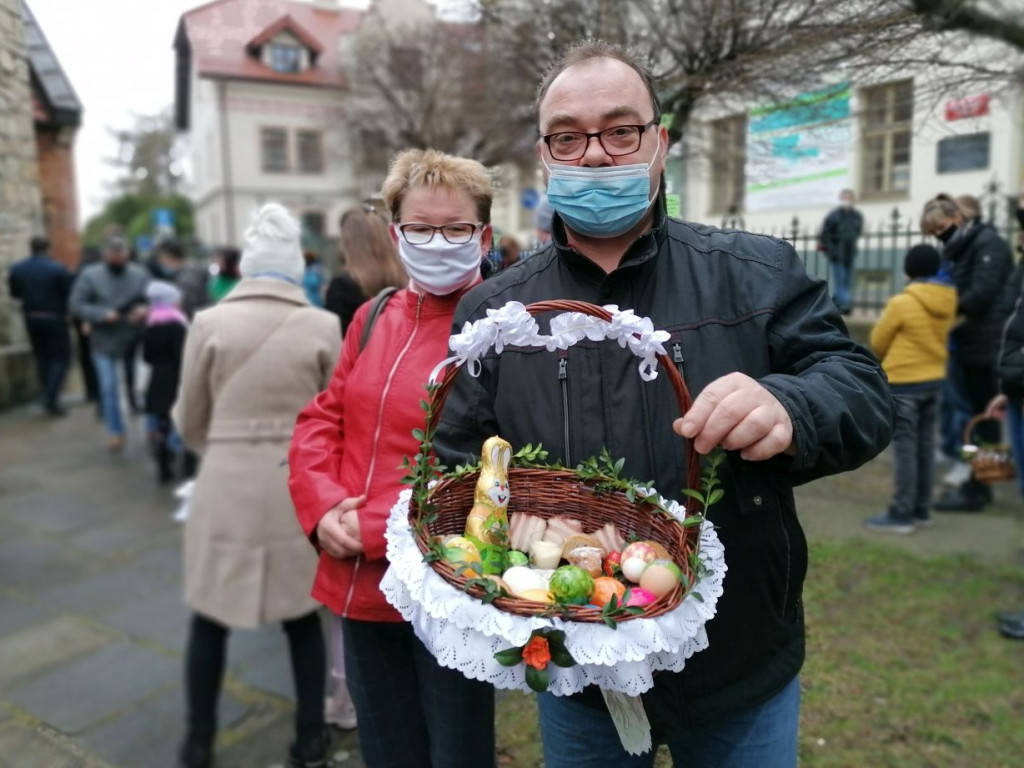 Święcenie pokarmów w Wielką Sobotę