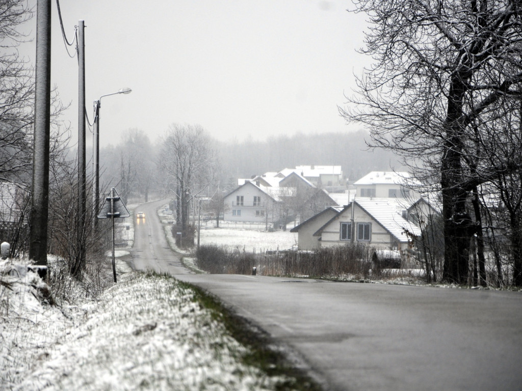 Powrót zimy. Niż genueński przegonił wiosnę - 13.04.2021