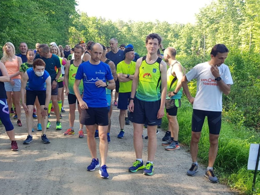 Uczestnicy parkrun Chrzanów wrócili na trasę