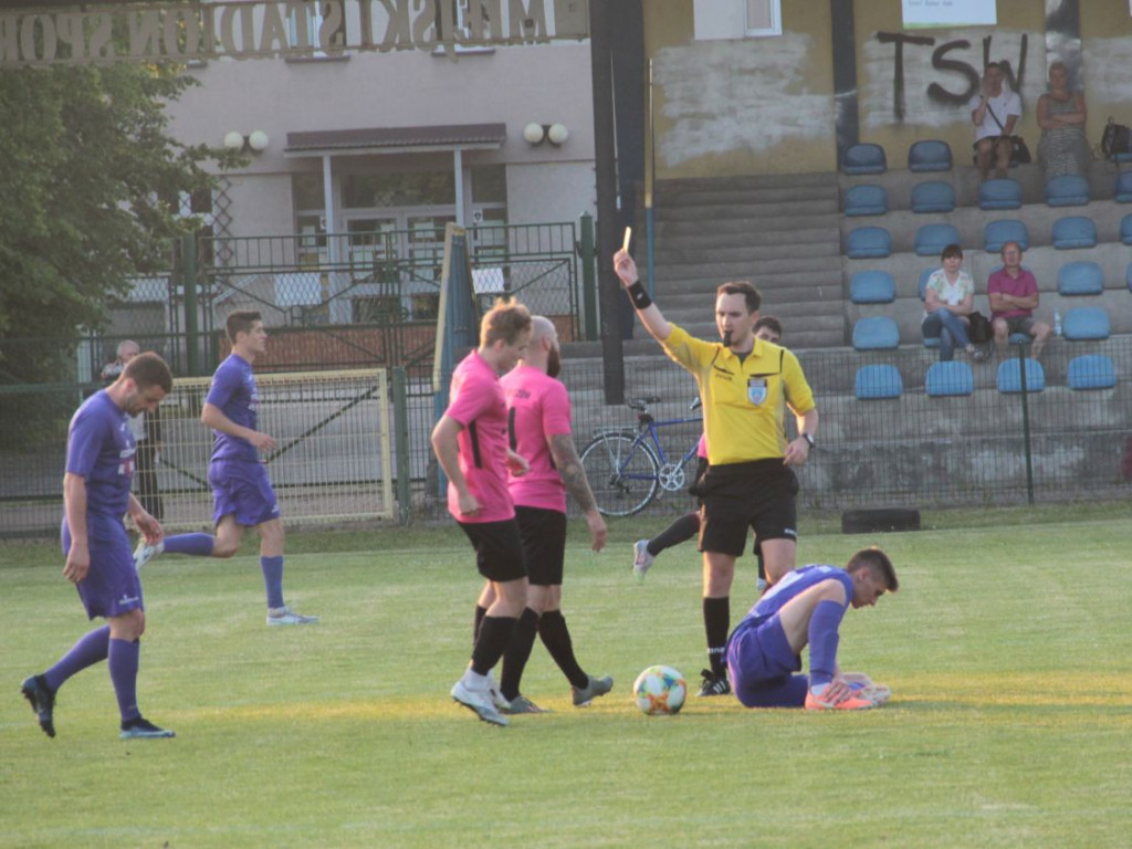 Mecz KEEZA IV ligi: MKS Trzebinia - Orzeł Ryczów