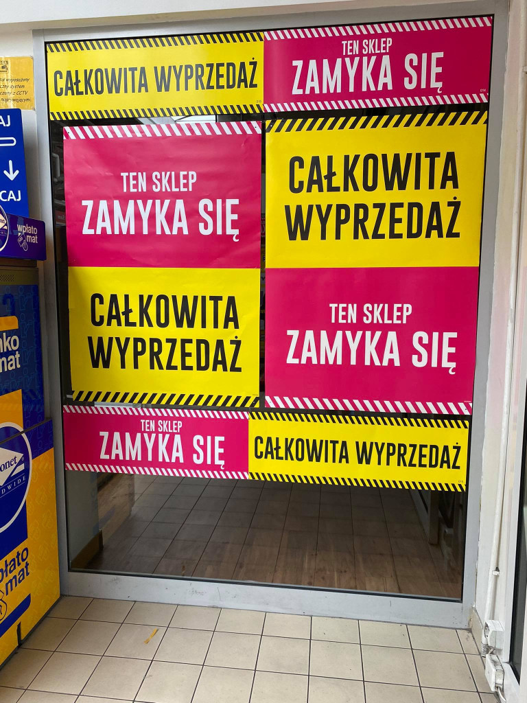 Pożegnanie z Tesco w Chrzanowie - trwa wyprzedaż