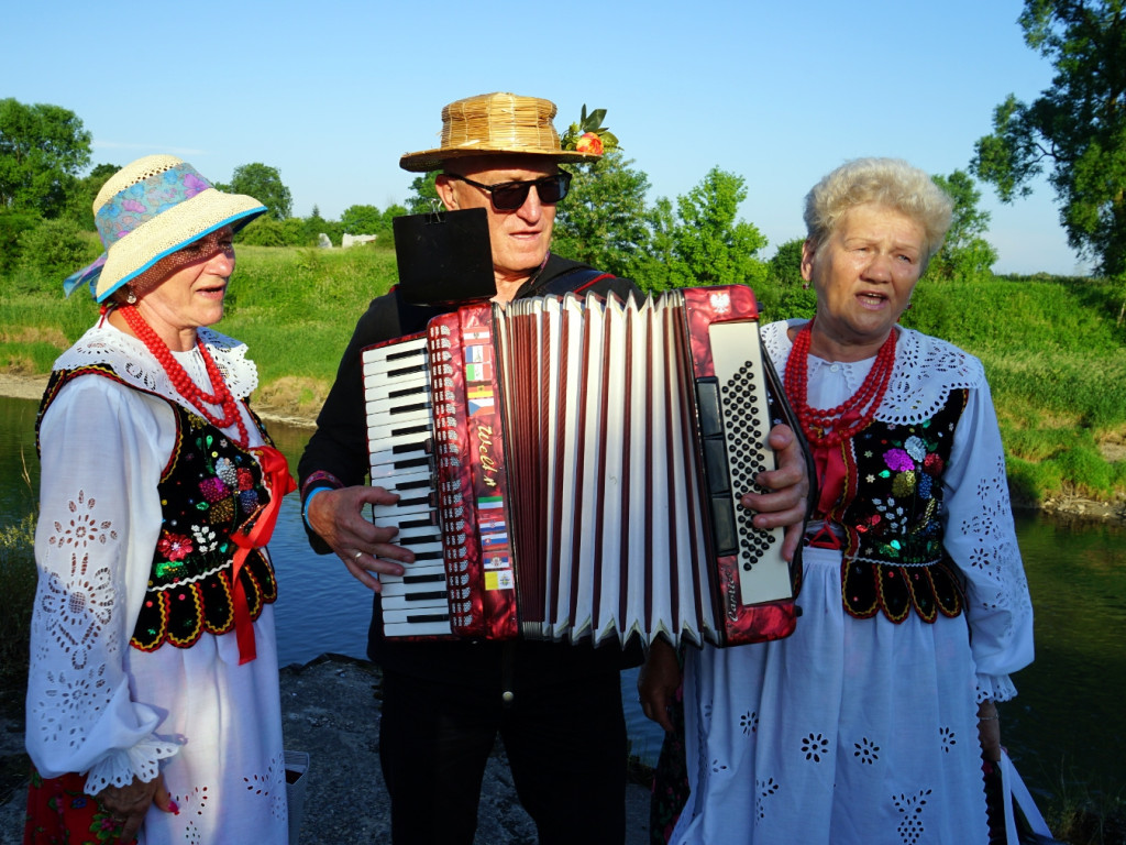 Wianki, muzyka i śpiewy w Gromcu