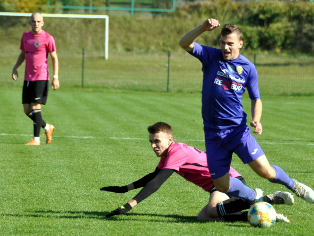 Mecz MKS Trzebinia - Orzeł Ryczów - 09.10.2021 r.