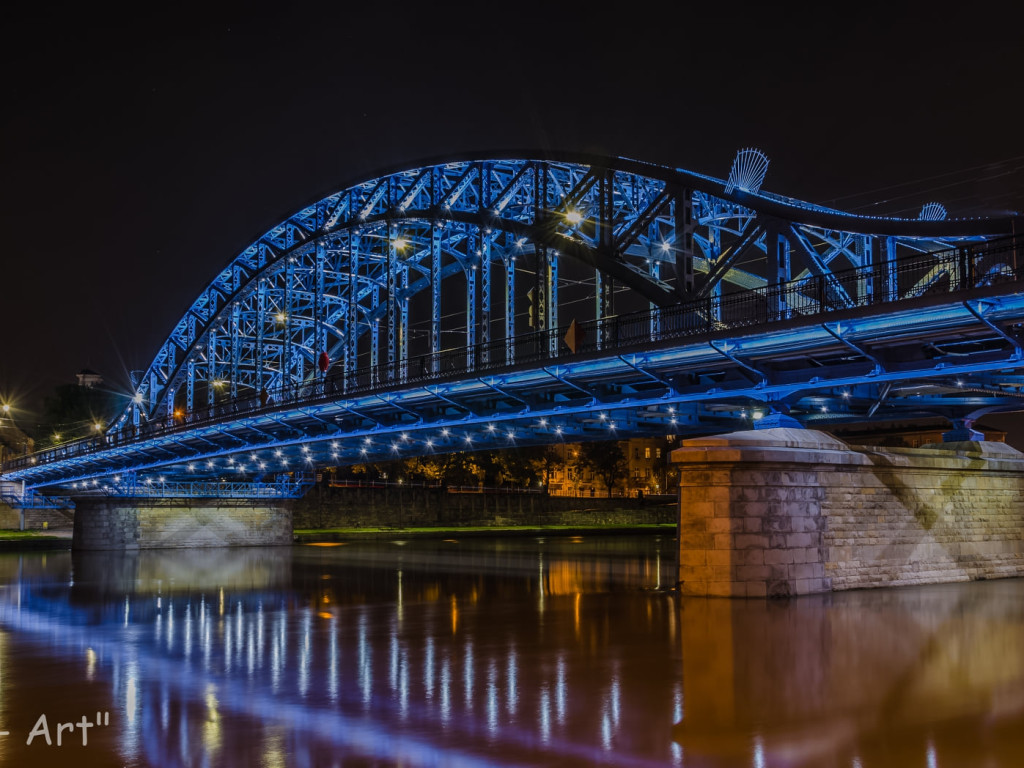 Miasta nocą w obiektywie Artura Sarny