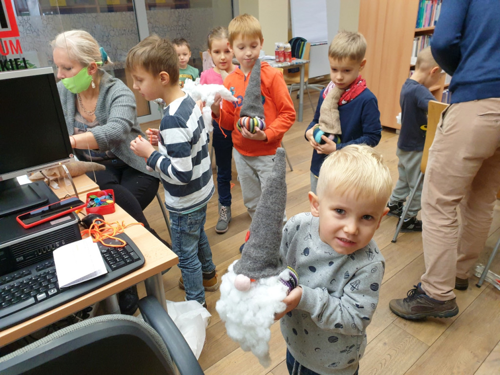 Warsztaty ekologiczne w chrzanowskiej bibliotece 20.11.2021