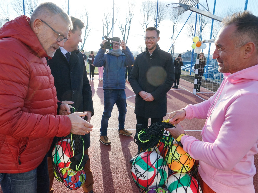 Nowe boisko w Luszowicach - 25.11.2021