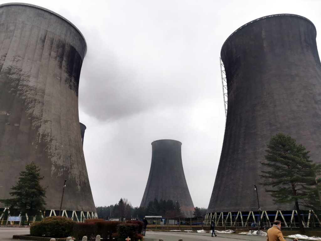 Wyburzanie chłodni kominowej w Elektrowni Siersza - 9 lutego 2022 r.