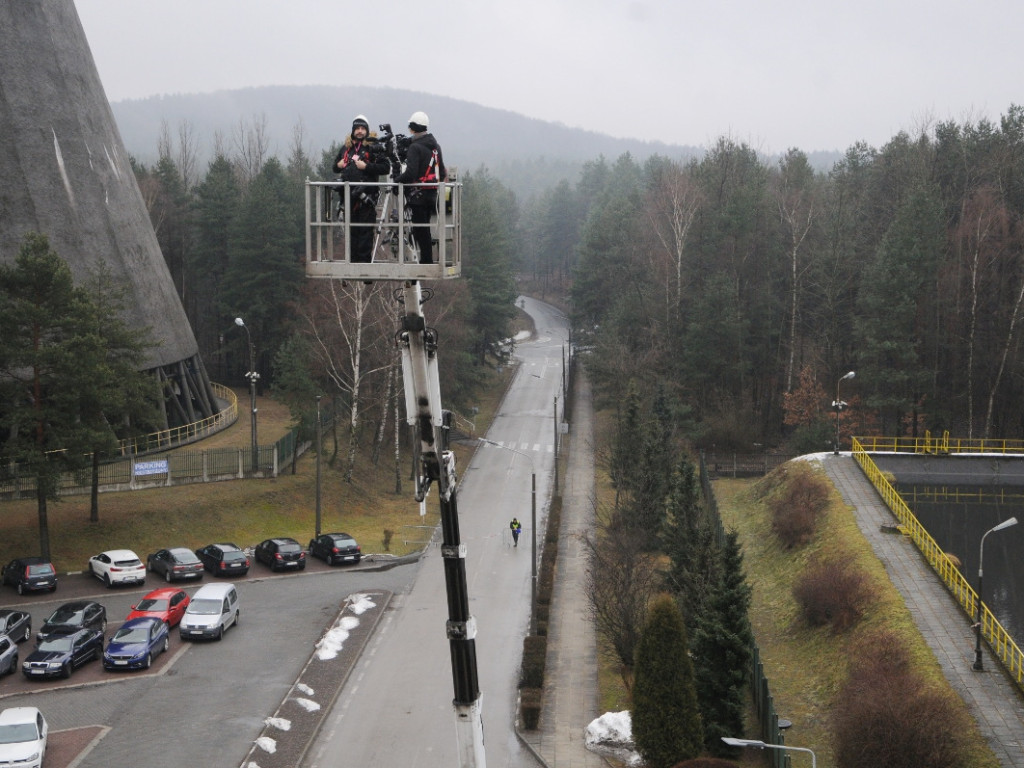 Jak znikła chłodnia w Elektrowni Siersza - klatka po klatce - 9.02.2022