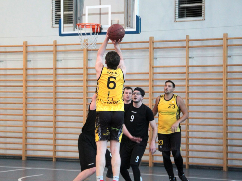 Amatorska Liga Koszykówki Mamba w Chrzanowie - 9. kolejka