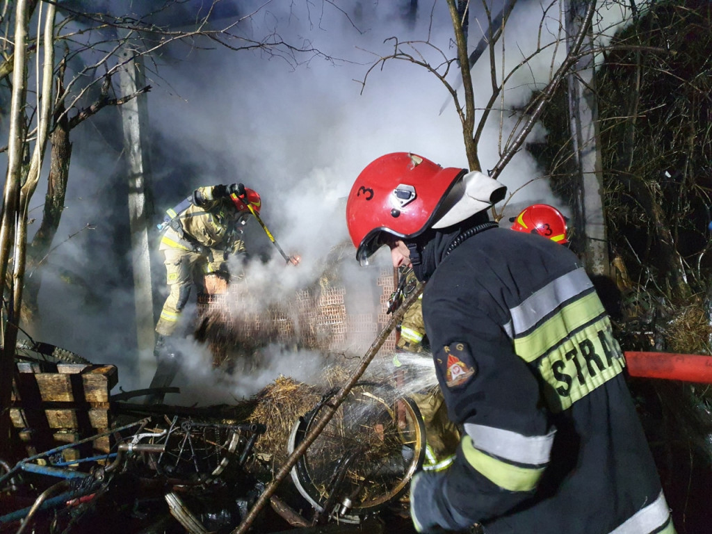 Pożar budynku w Tenczynku 12.03.2022