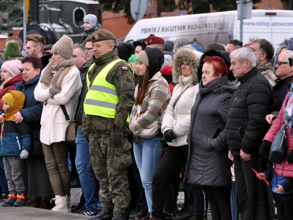 Przysięga żołnierzy 11. Małopolskiej Brygady Obrony Terytorialnej w Chrzanowie