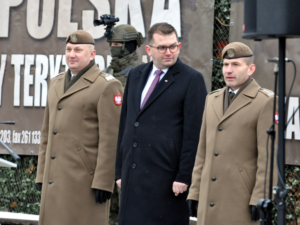 Przysięga żołnierzy 11. Małopolskiej Brygady Obrony Terytorialnej w Chrzanowie