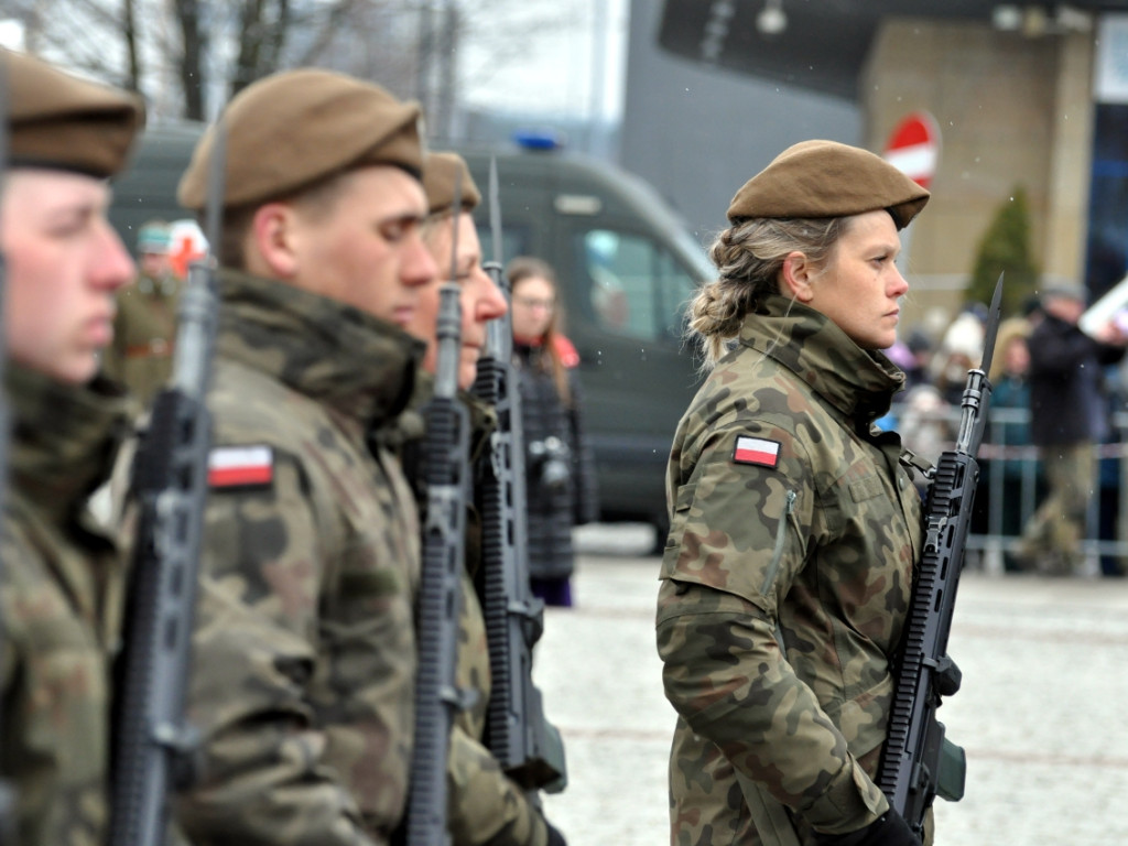 Przysięga żołnierzy 11. Małopolskiej Brygady Obrony Terytorialnej w Chrzanowie