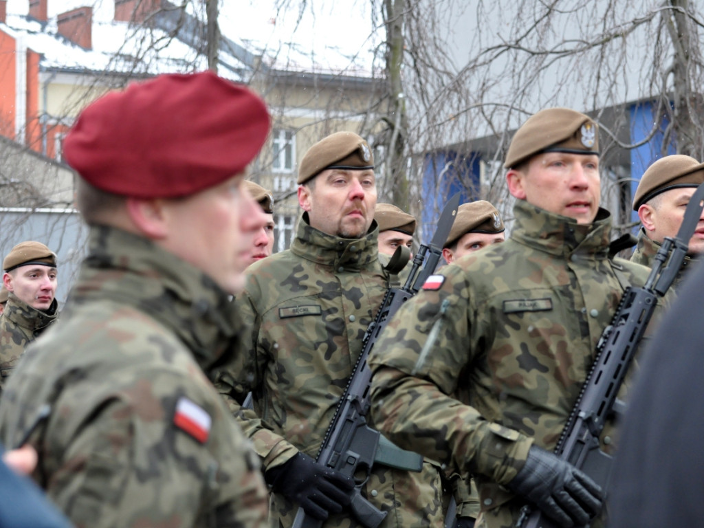 Przysięga żołnierzy 11. Małopolskiej Brygady Obrony Terytorialnej w Chrzanowie