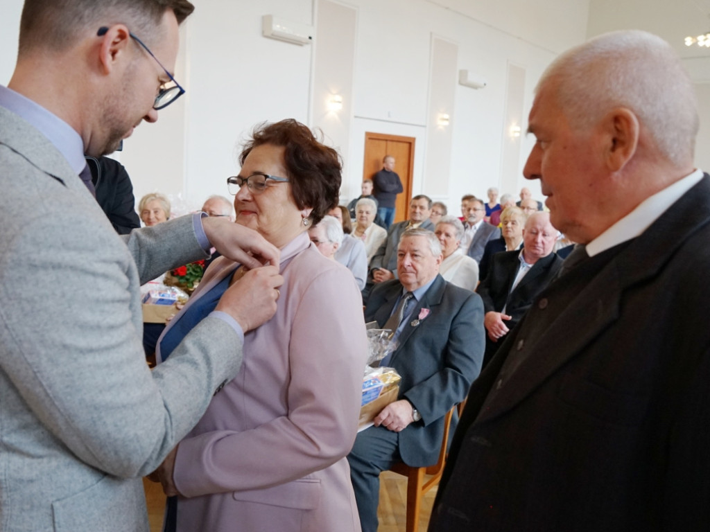 Złote Gody w Chrzanowie. Komu burmistrz wręczył medal?